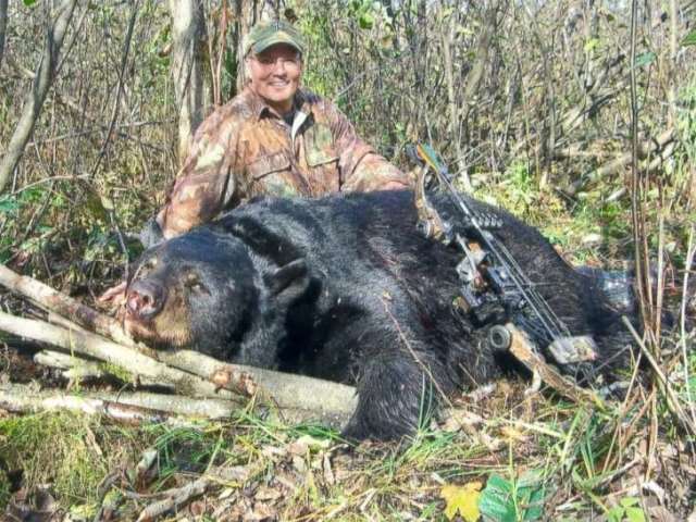 Walter Palmer black bear poached